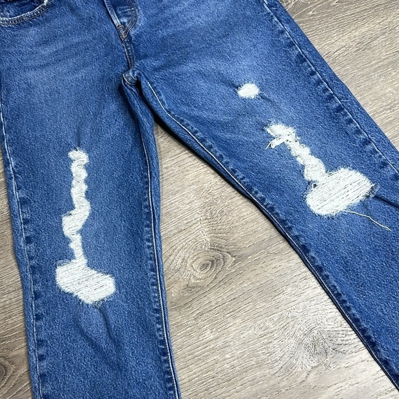 Levi’s Premium Wedgie Straight Fit Women’s Jeans Distressed Medium Wash Size 28 - Picture 5 of 13